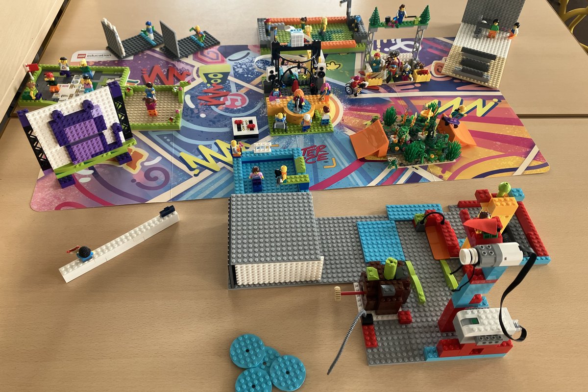 Titelbild für Beitrag: First Lego League Explore 2024