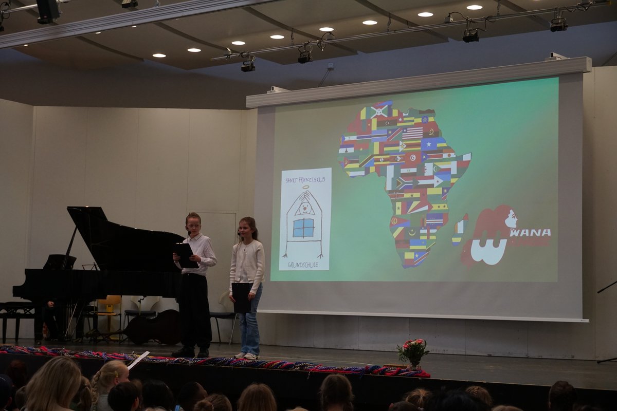 Titelbild für Beitrag: Schüler musizieren für Schüler